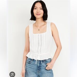 Old navy tie waist lace trim top